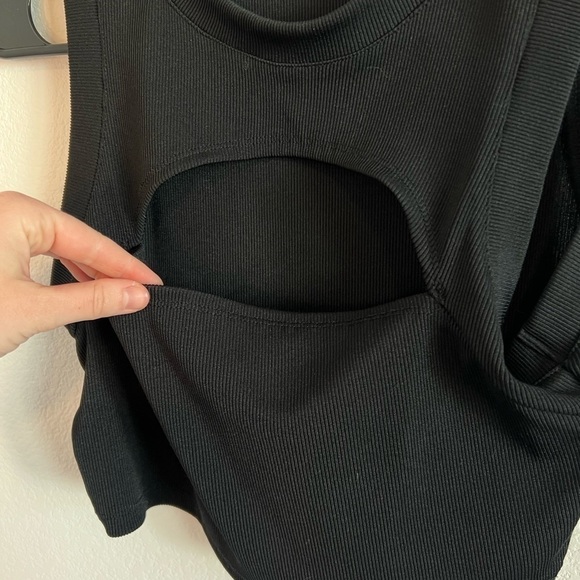 Mng Women's White Ribbed Crop Top - Size M - Picture 3 of 8